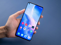 OPPO Reno5 Pro上手：顏值夠頂沒話說！首發獨家人像視頻新技術