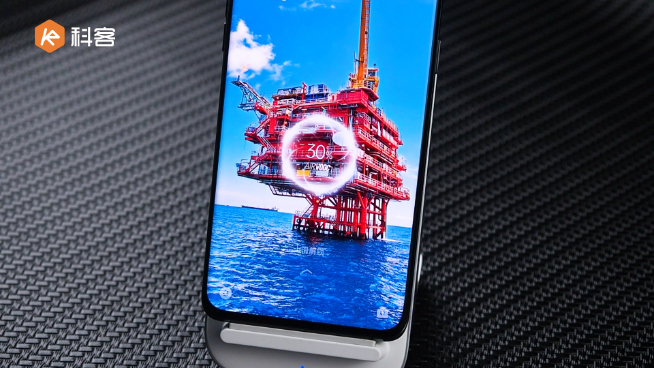 OPPO Find X3 Pro上手：全鏈路10bit！新設計打幾分？