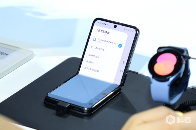 細節升級更輕盈！三星Galaxy Z Fold4/Flip4現場上手
