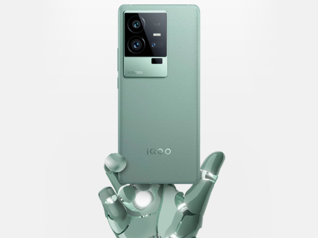 打響時(shí)間差戰(zhàn)！iQOO 11系列+iQOO Neo7 SE迅速重新定檔