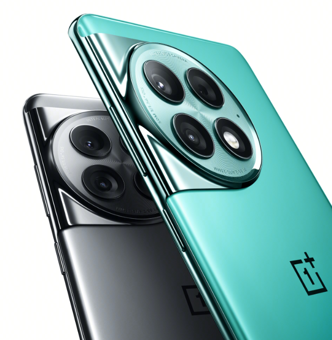 Redmi K60至尊版 vs 一加Ace2 Pro：中門對狙怎么選？