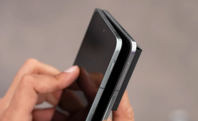 OPPO Find N3搶先亮相：尺寸總算跟上主流折疊屏，后置規格非常頂