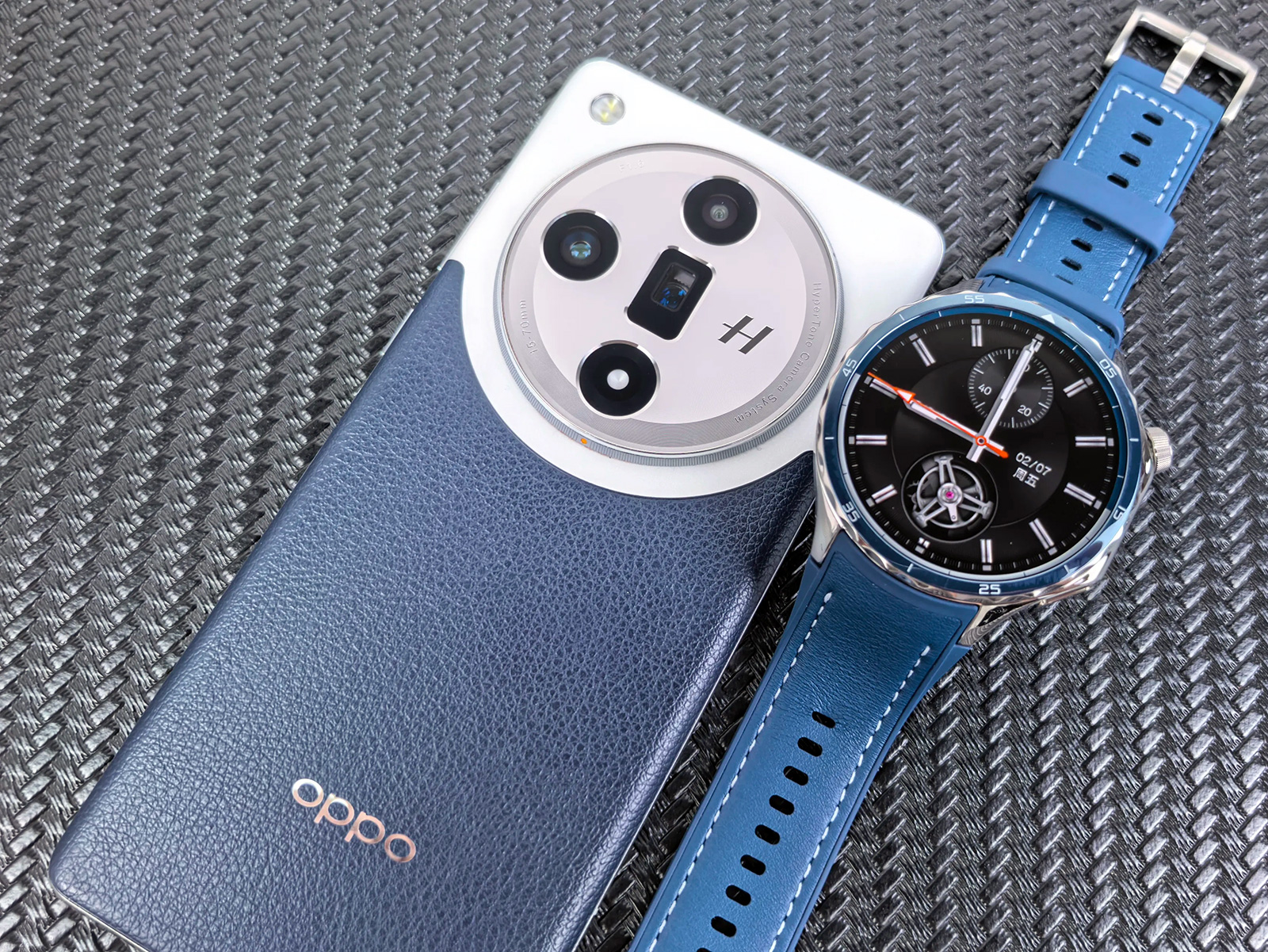 最薄折疊屏OPPO Find N5發布：起售價比上代便宜千元，但影像降配