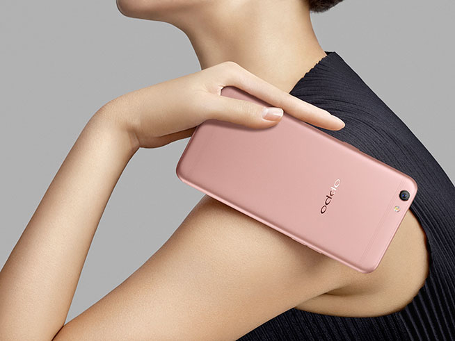 機圈模仿秀？OPPO Reno 14蘋果味，魅族Note 16平凡大師