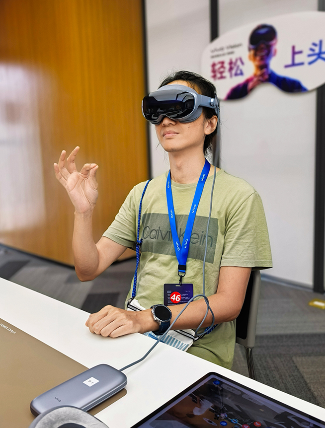vivo Vision探索版體驗：佩戴友好，但面臨和蘋果一樣的難題